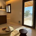 Conte Mykonos I *