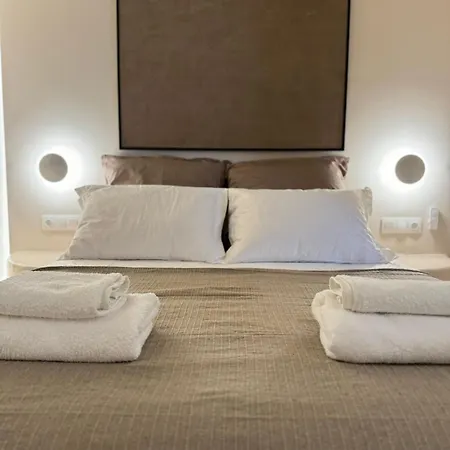Conte Mykonos I شقة
